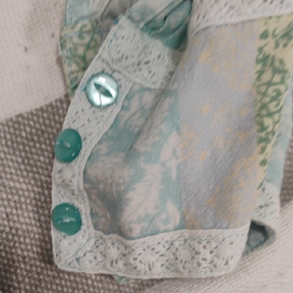 Simply Noelle Light Blue and Green Striped Tunic - Picture 4 of 6